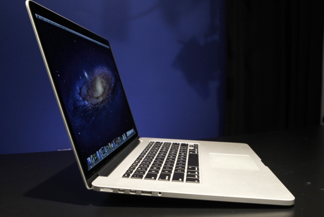 MacBook pro with retina 