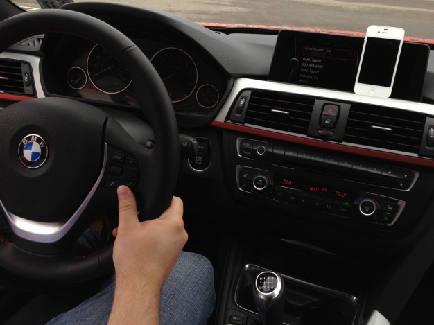 Siri Eyes Free Technology is Going To Introduce in All 2014 BMW Models